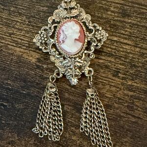 Vintage Gold and Silver Brooch with Intricate Filigree